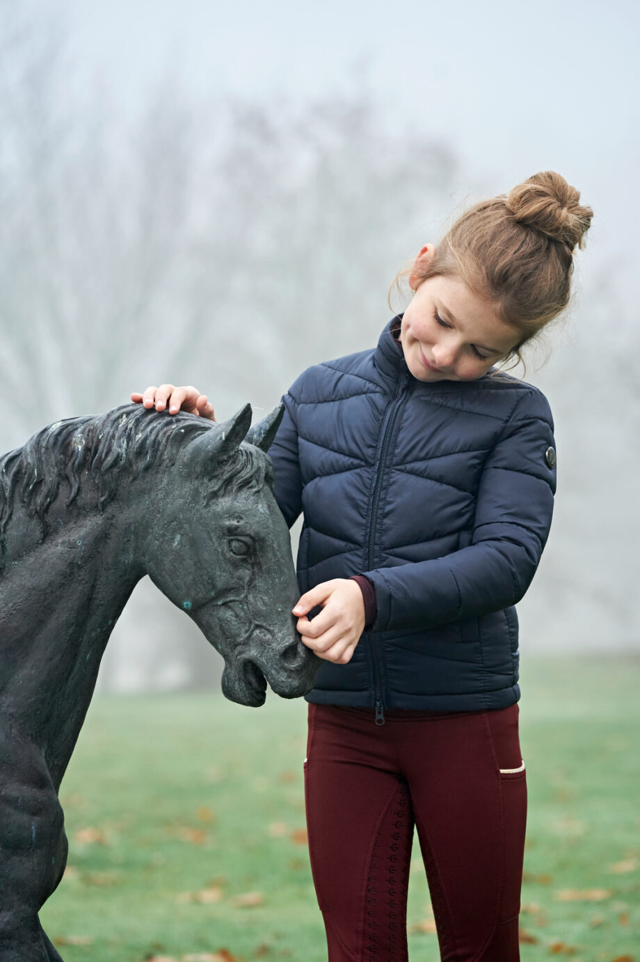 ocieplana jeździecka kurtka dziecięca kolekcja jesień zima 2022