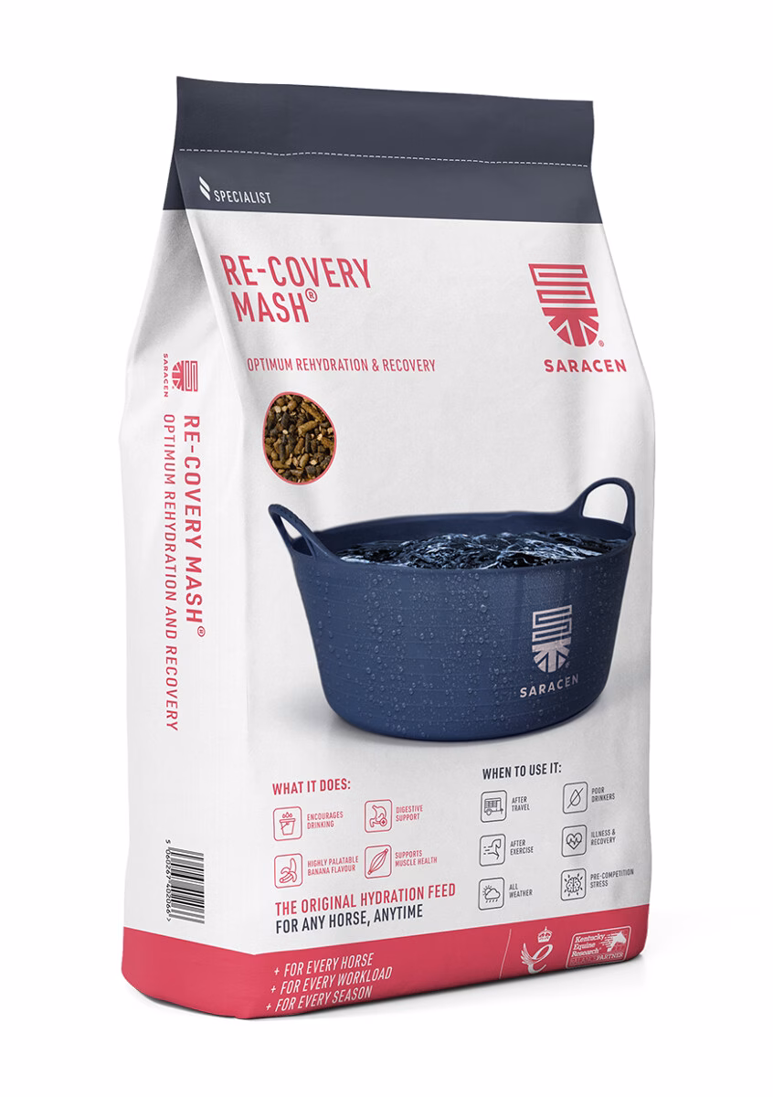 Saracen pasze SARACEN Re - covery Mash 20 kg - mesz dla koni o smaku bananowym 1 SARACEN Re - covery Mash 20 kg - mesz dla koni o smaku bananowym